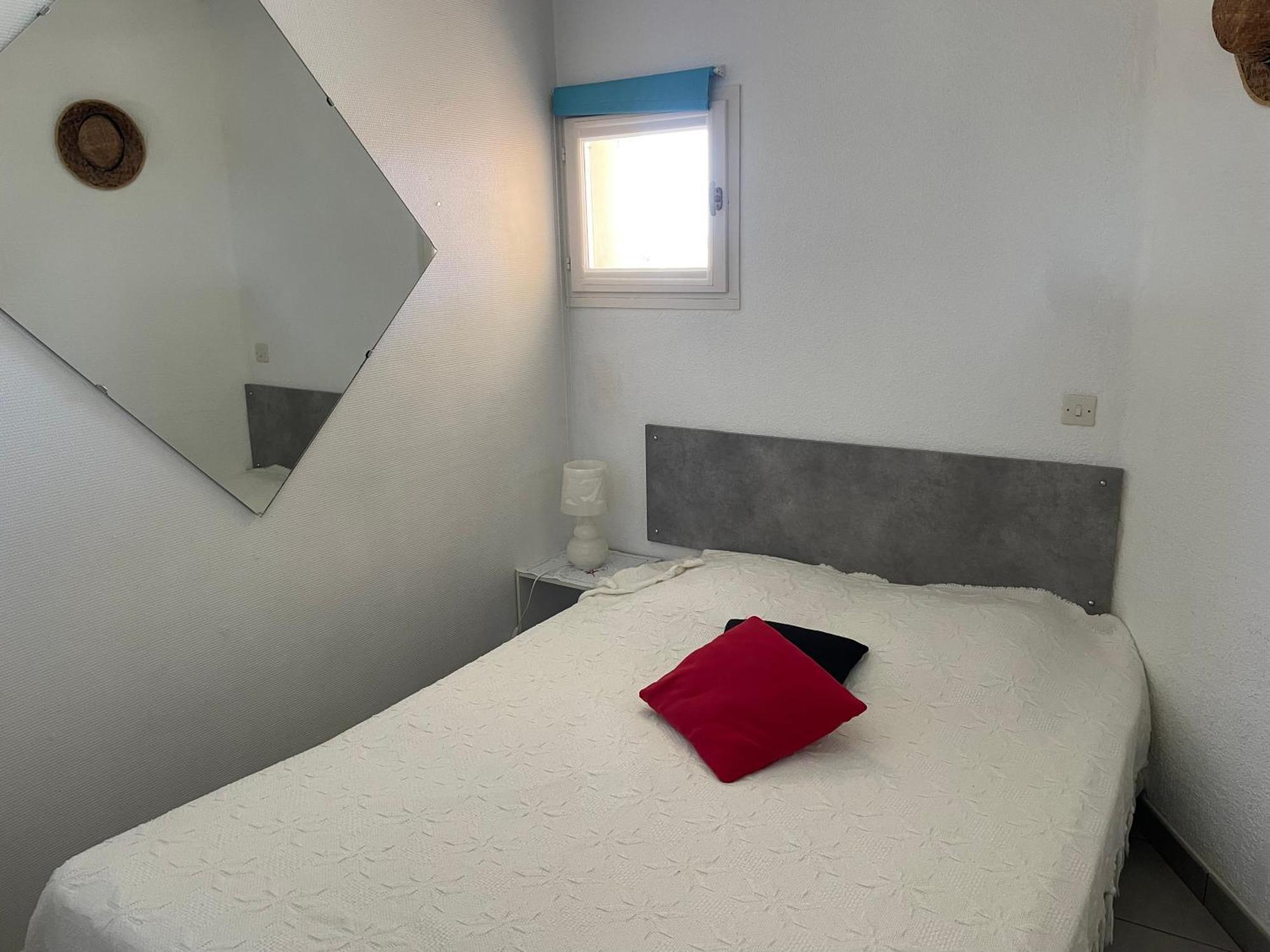 Avec Piscine Apartamento